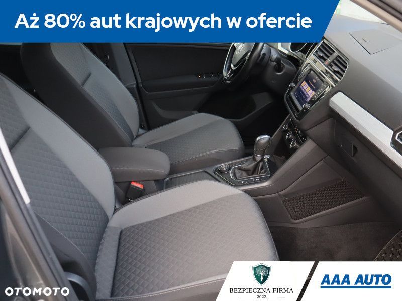 Volkswagen Tiguan - 10