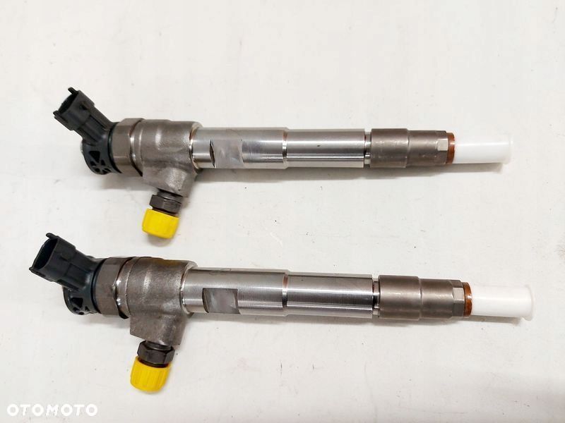 renault megane 4 iv 1.5 dci qashqai wtryskiwacz wtrysk paliwa 0445110800 - 2