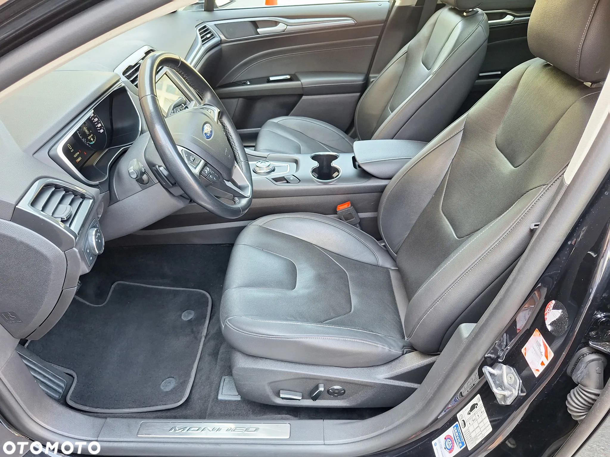 Ford Mondeo 2.0 EcoBlue Titanium - 18