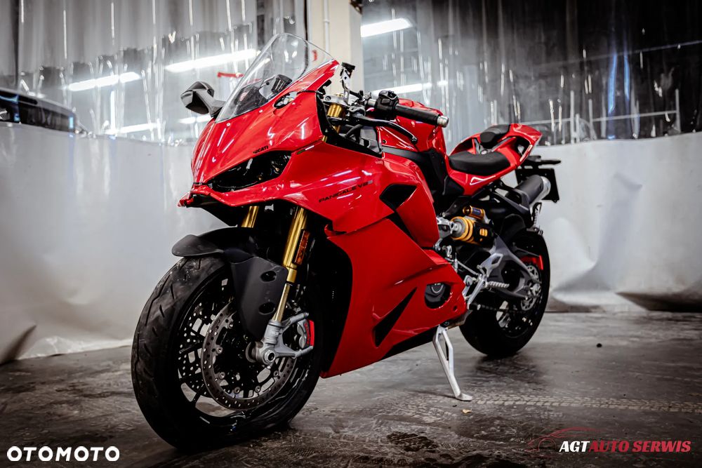 Ducati Panigale V2 - 2