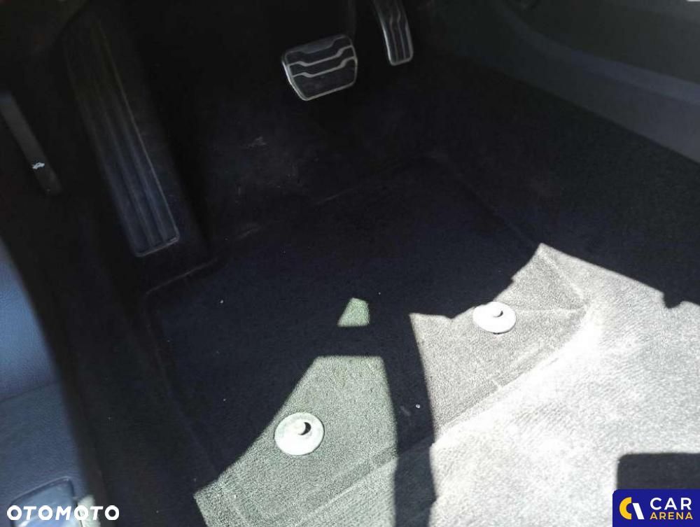 Ford Mondeo - 21