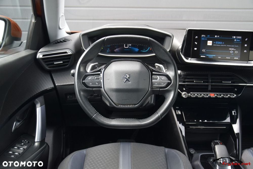Peugeot 2008 - 32