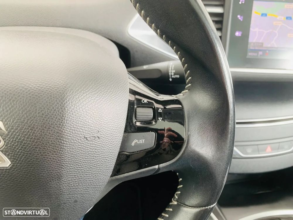 Peugeot 308 SW - 14