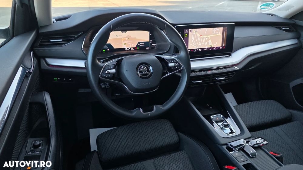 Skoda Octavia 2.0 TDI DSG Style - 11