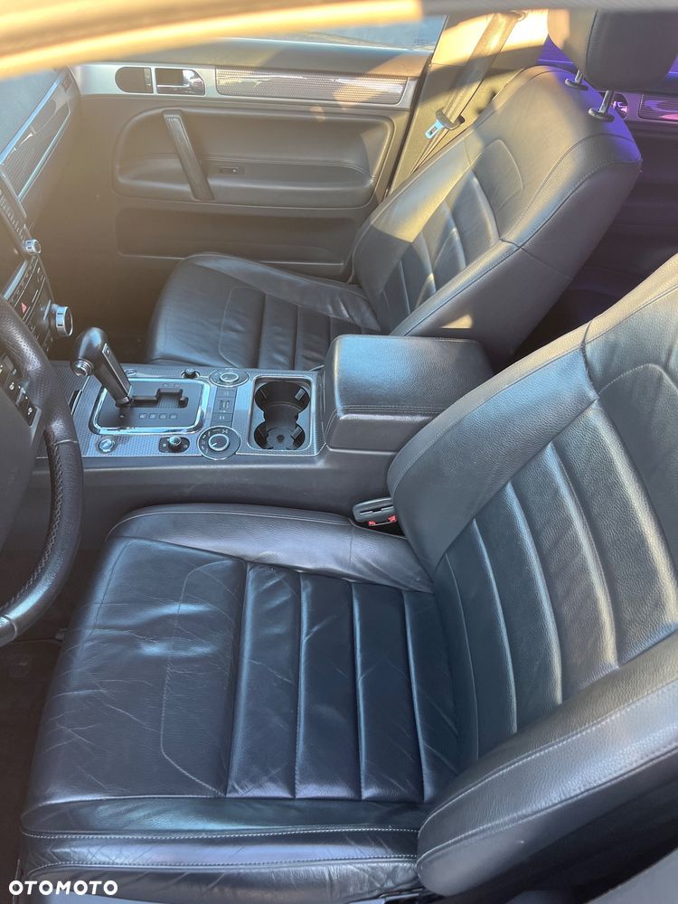 Volkswagen Touareg 3.0 V6 TDI DPF Automatik Individual - 22
