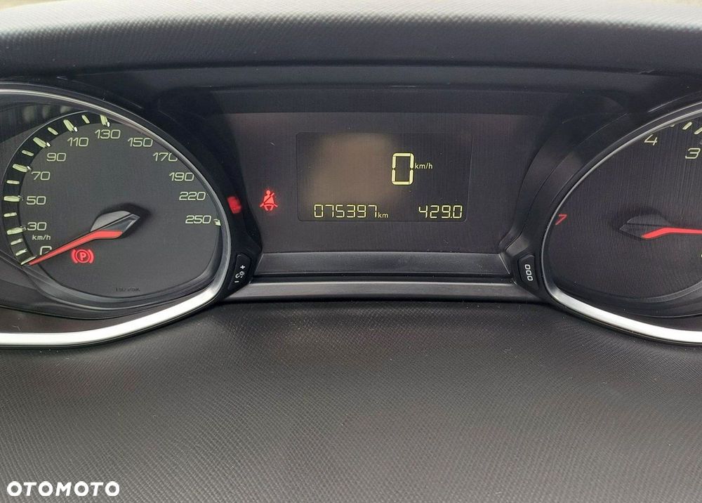 Peugeot 308 - 14