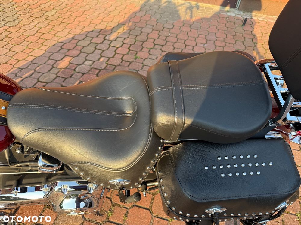 Harley-Davidson Softail Heritage Classic - 18