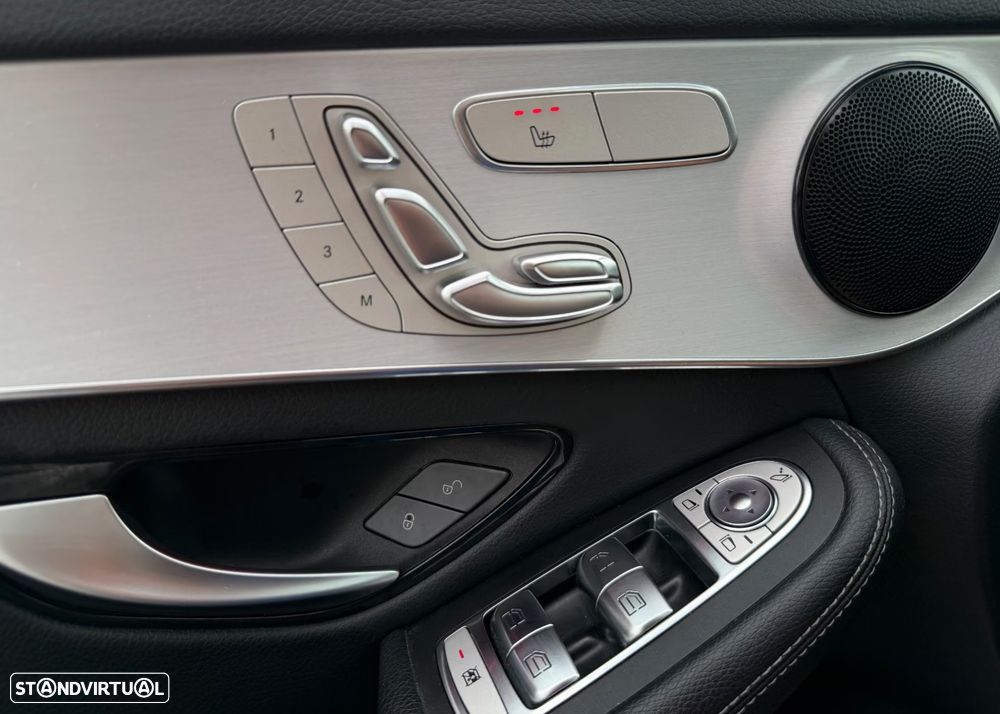 Mercedes-Benz GLC 300 de Coupe 4Matic 9G-TRONIC AMG Line Plus - 21