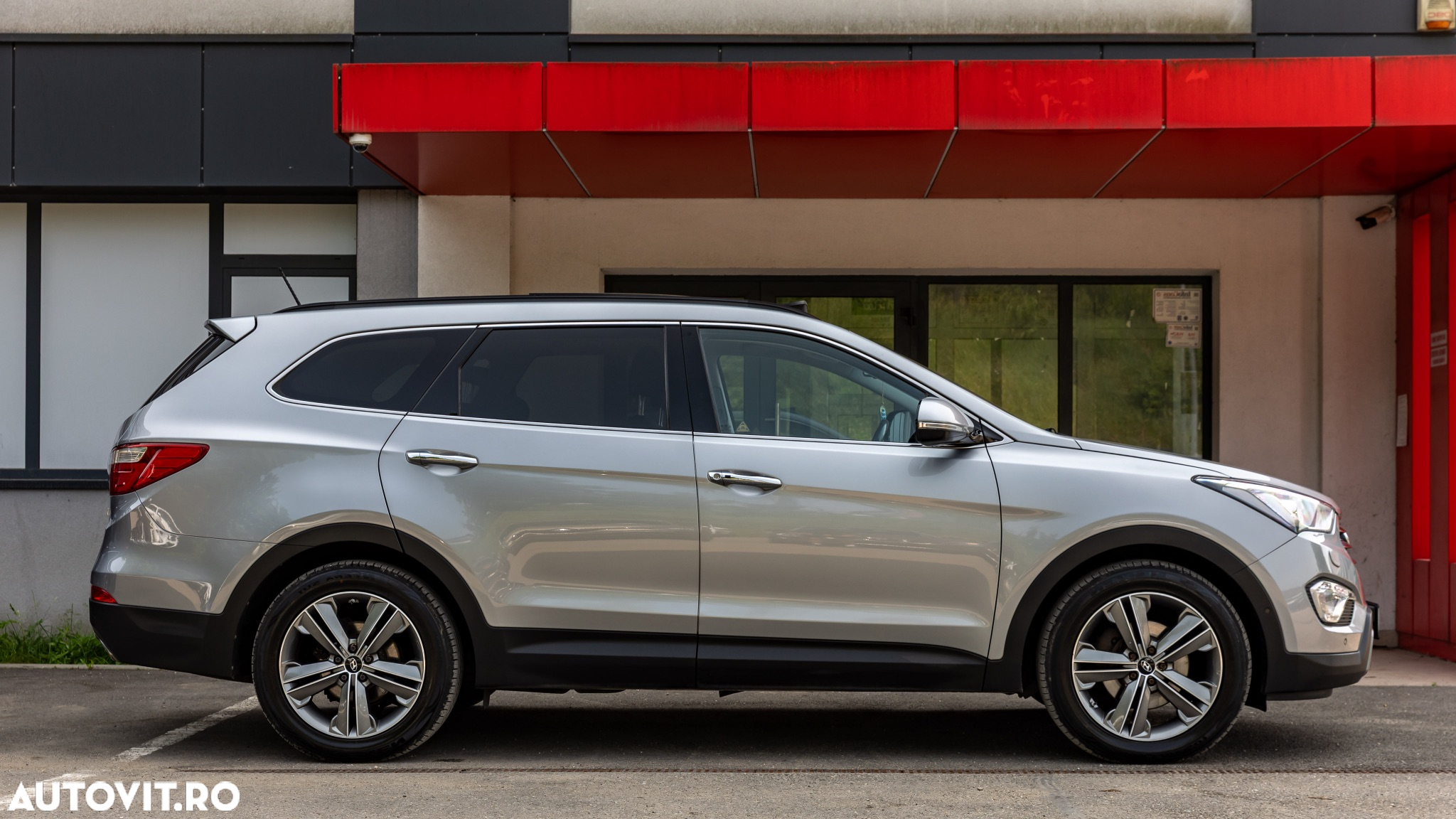 Hyundai Grand Santa Fe 2.2 CRDi ISG 4WD Aut. Luxury - 9