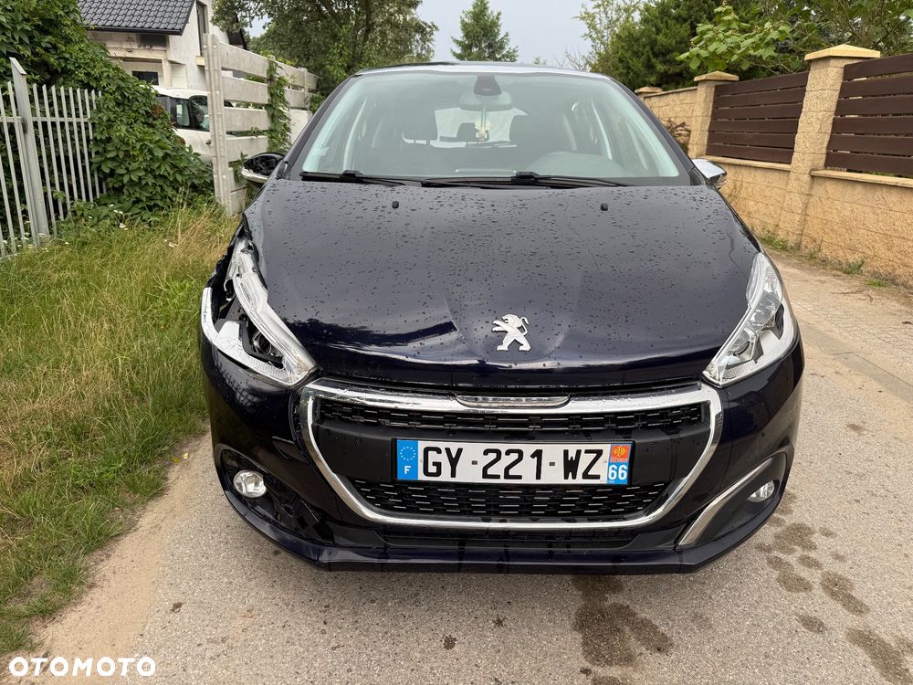 Peugeot 208 1.2 PureTech Allure S&S - 2