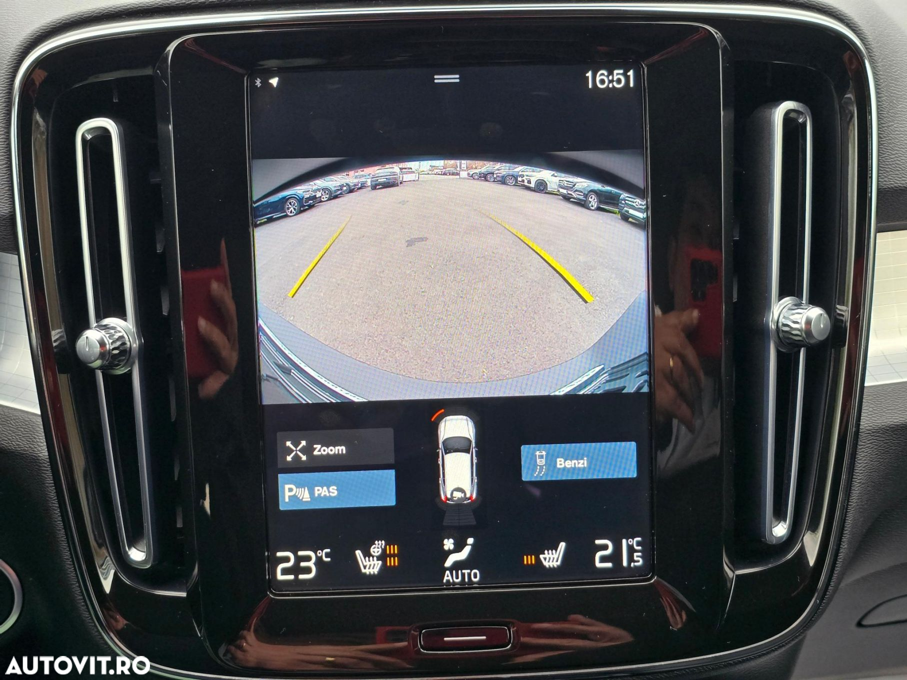 Volvo XC 40 - 20