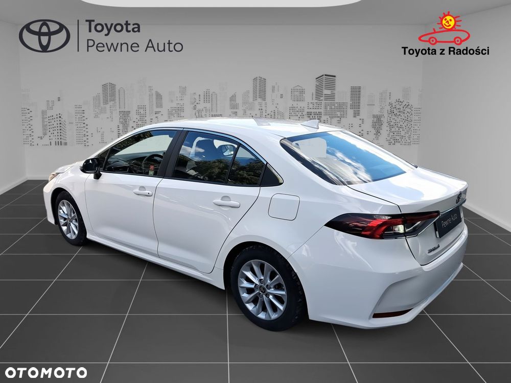 Toyota Corolla - 5