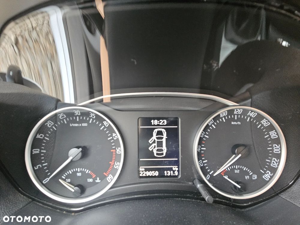 Skoda Octavia - 8