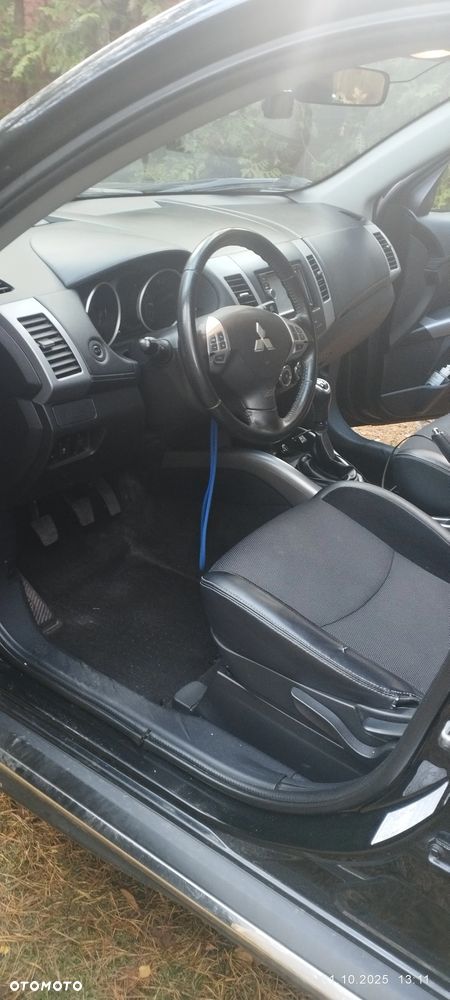 Mitsubishi Outlander 2.0 Intense + NAVI 2WD EU5 - 8