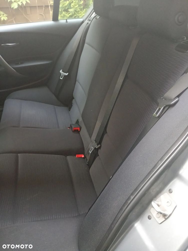 BMW Seria 1 - 15