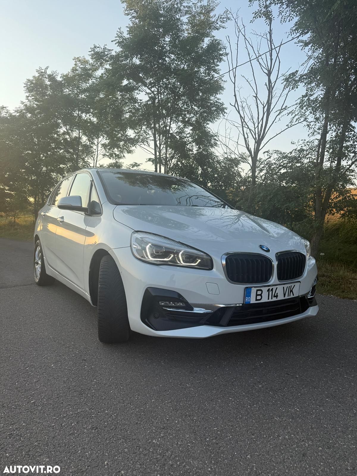 BMW Seria 2 218d xDrive AT - 1
