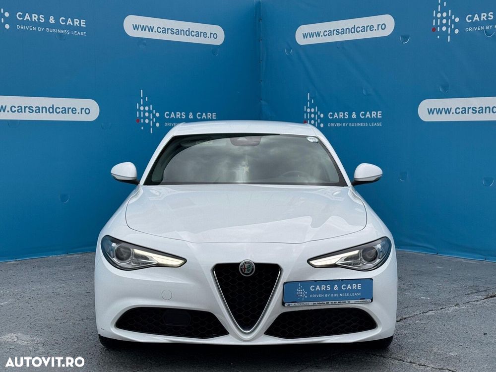 Alfa Romeo Giulia - 2