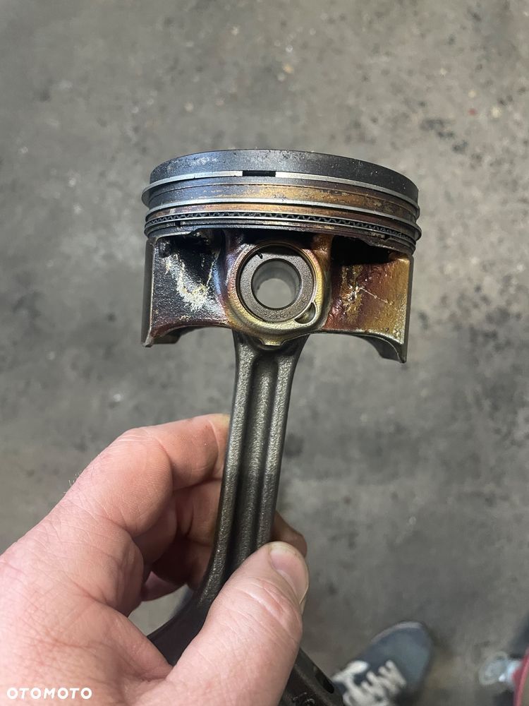 głowica ford 2,0 ecoobbost - 11