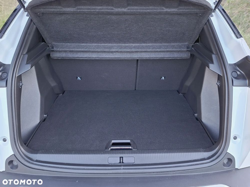 Peugeot 2008 1.2 PureTech Allure Pack S&S EAT8 - 36