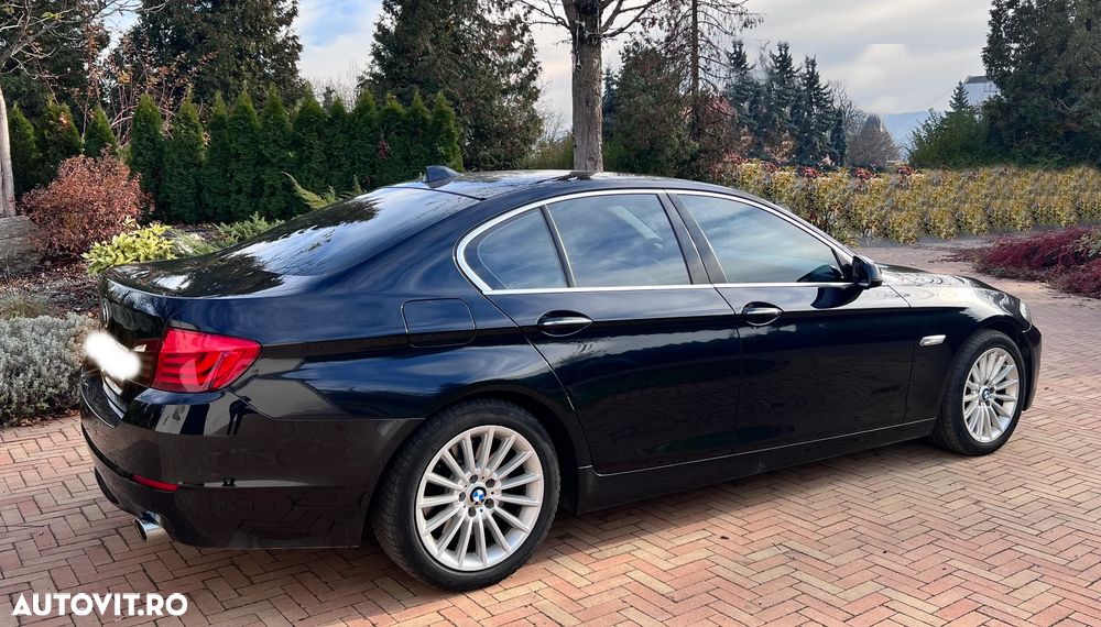 BMW Seria 5 535d xDrive - 7