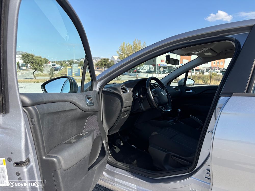Citroën C4 PureTech 110 Live - 13