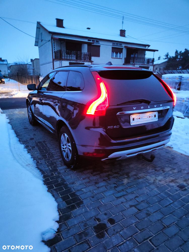 Volvo XC 60 D4 Kinetic - 10