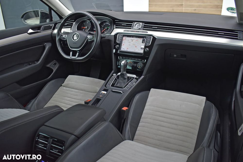 Volkswagen Passat 2.0 TDI SCR 4Mot DSG Highline - 7
