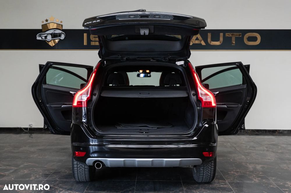 Volvo XC 60 D3 Geartronic Momentum - 3