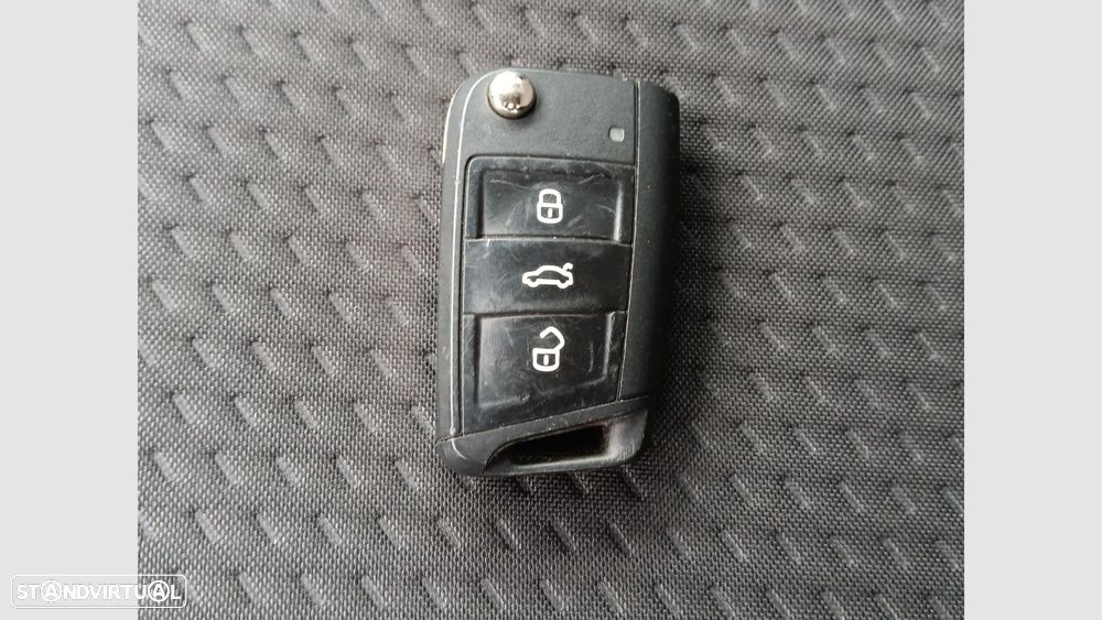 VW Polo 1.0 TSI Urban - 17