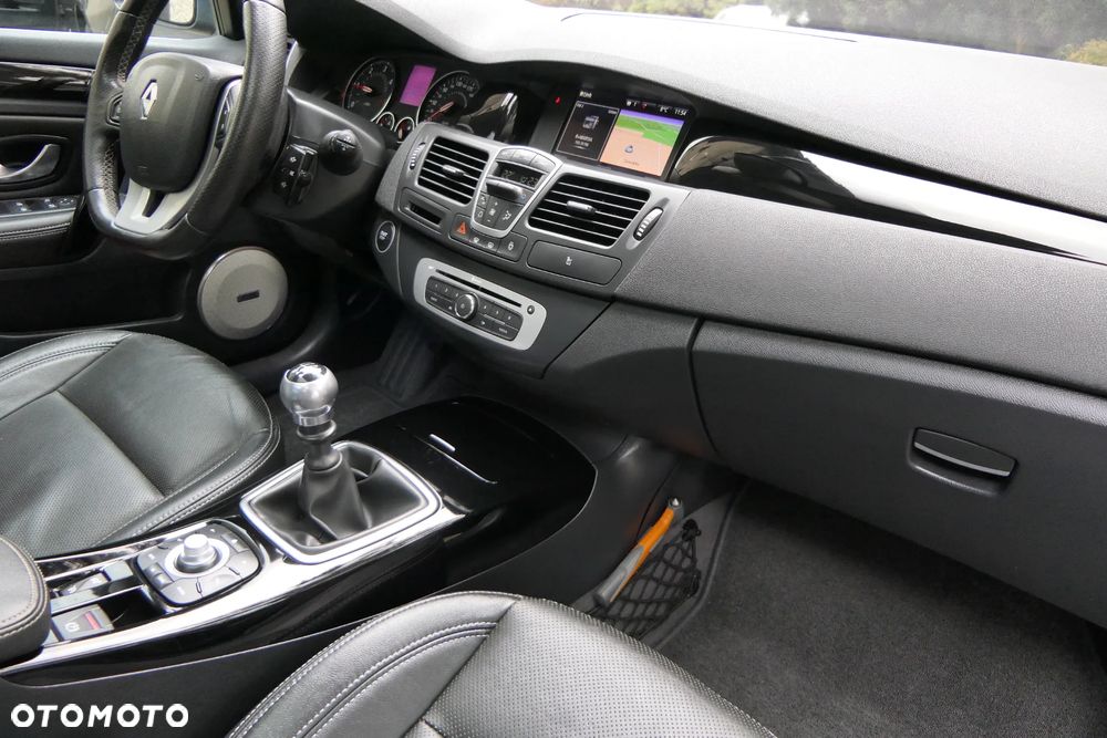 Renault Laguna dCi 150 FAP Bose - 21