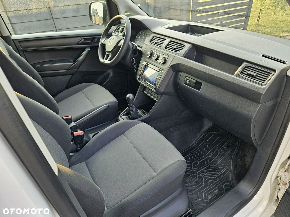 Volkswagen Caddy - 19