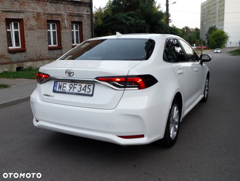 Toyota Corolla 1.5 Comfort - 12