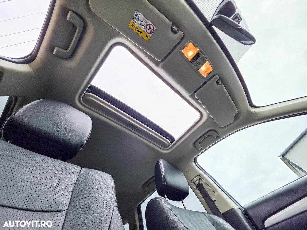 Mitsubishi Outlander 2.0 4WD Plus - 30