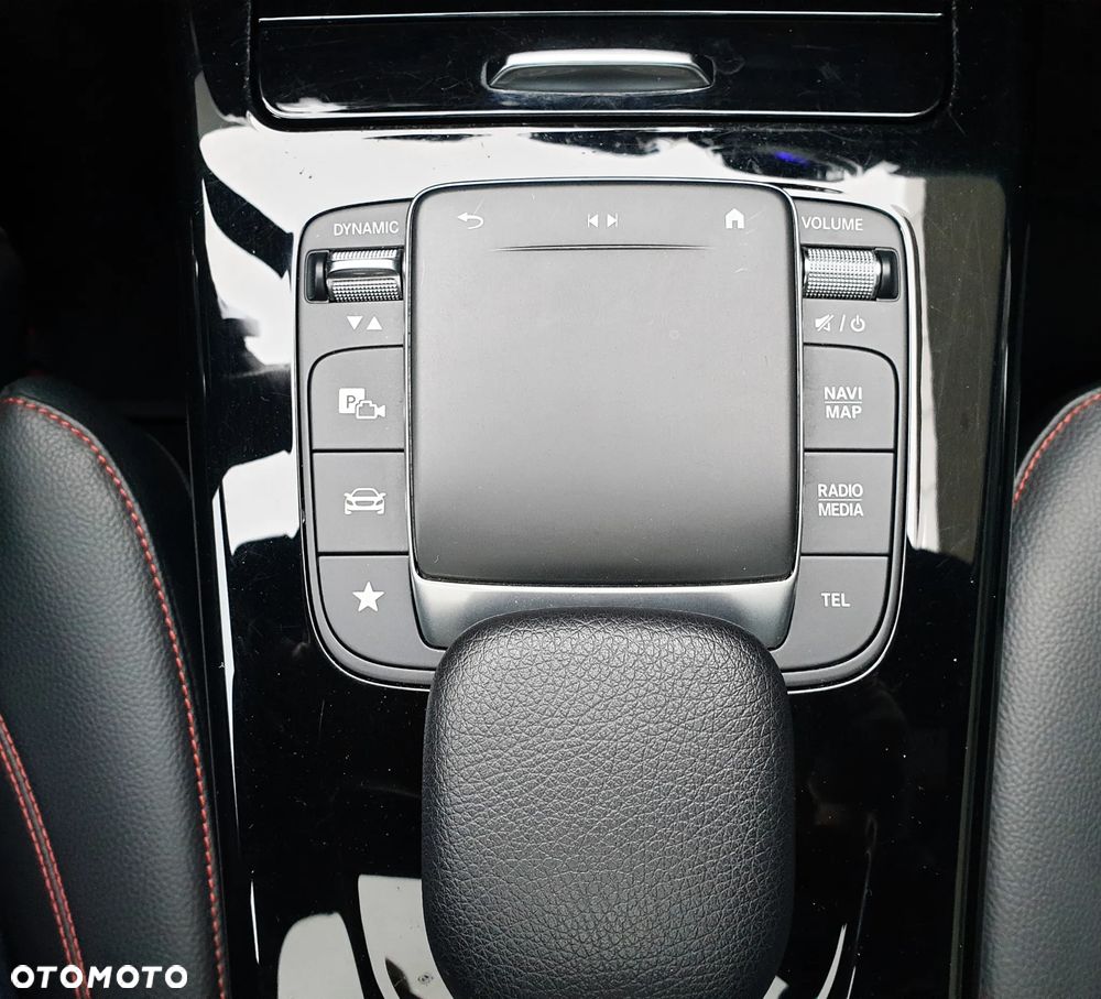 Mercedes-Benz CLA 250 AMG Line 7G-DCT - 28