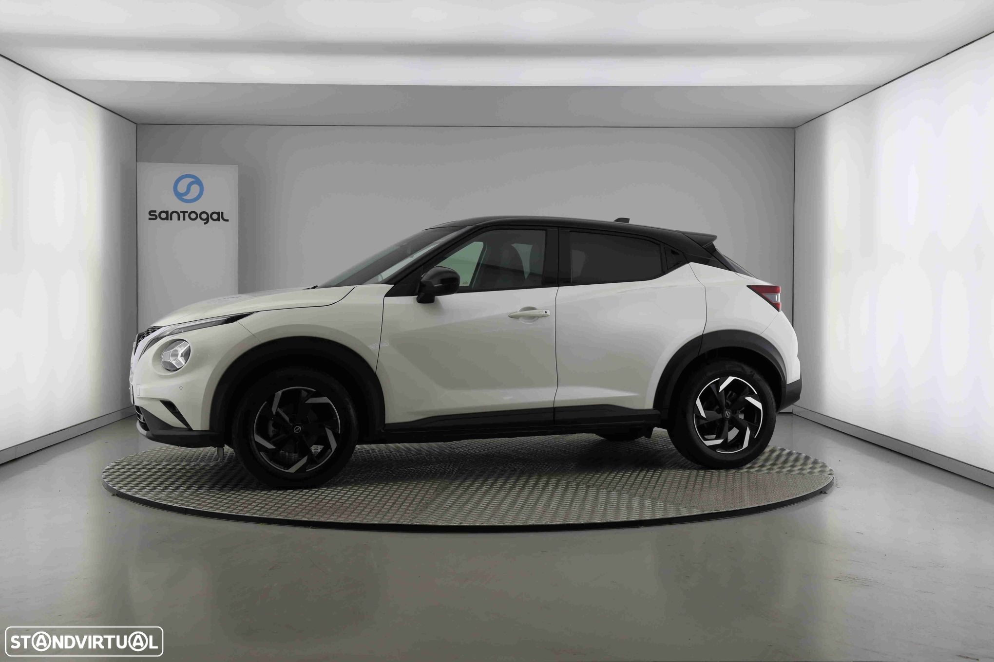 Nissan Juke 1.0 DIG-T N-Connecta NAV.+TwoTone NC - 5