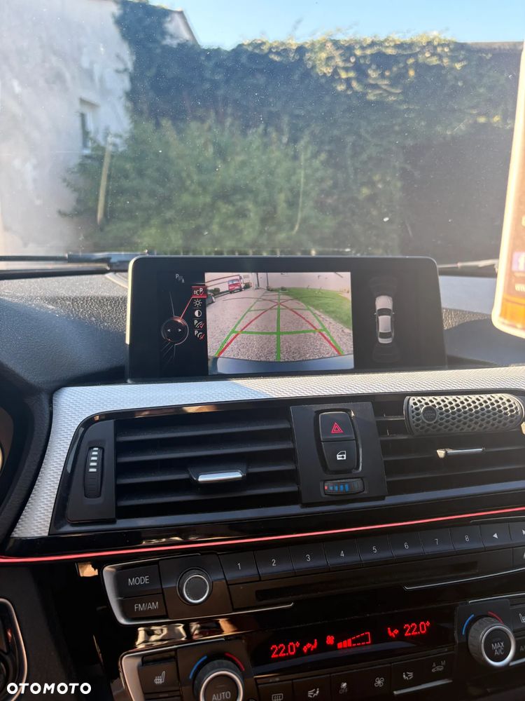 BMW Seria 3 335i Luxury Line - 25