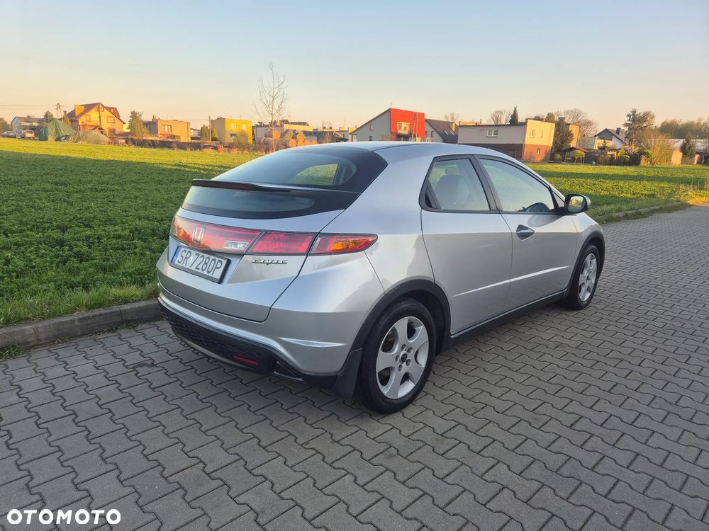 Honda Civic 1.4 Comfort - 3