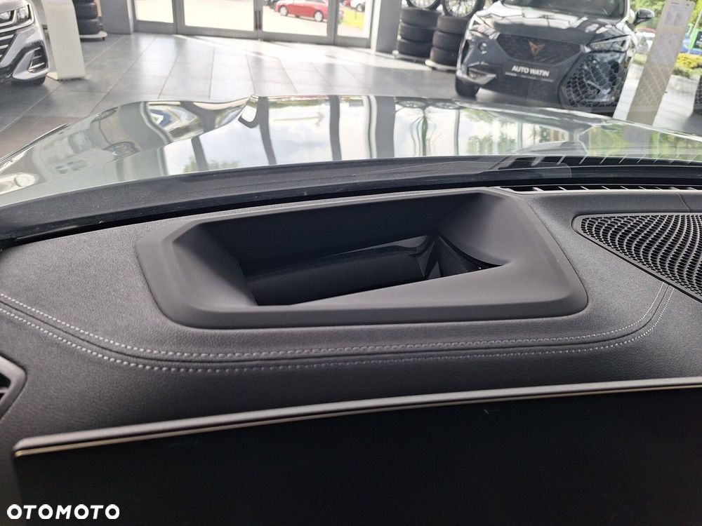 BMW Seria 3 320d xDrive M Sport sport - 24