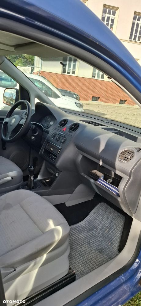 Volkswagen Caddy - 14