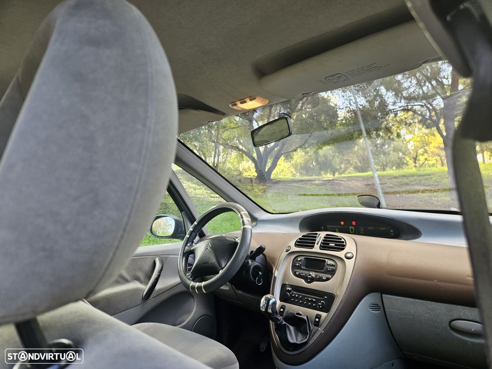 Citroën Xsara Picasso 1.6 HDi Exclusi. - 17
