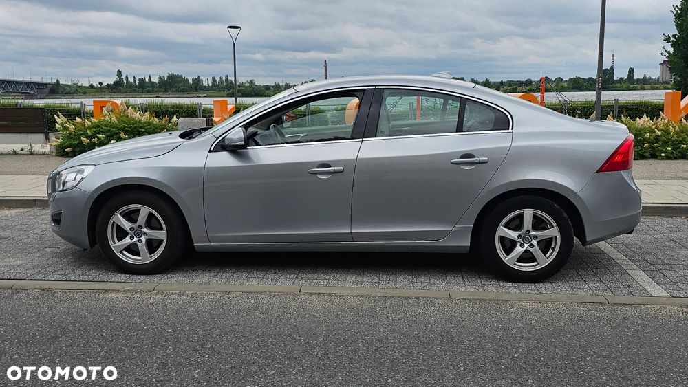 Volvo S60 DRIVe Summum - 11