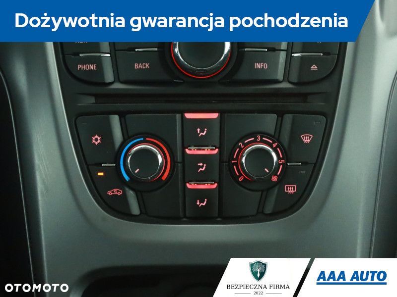 Opel Astra - 12