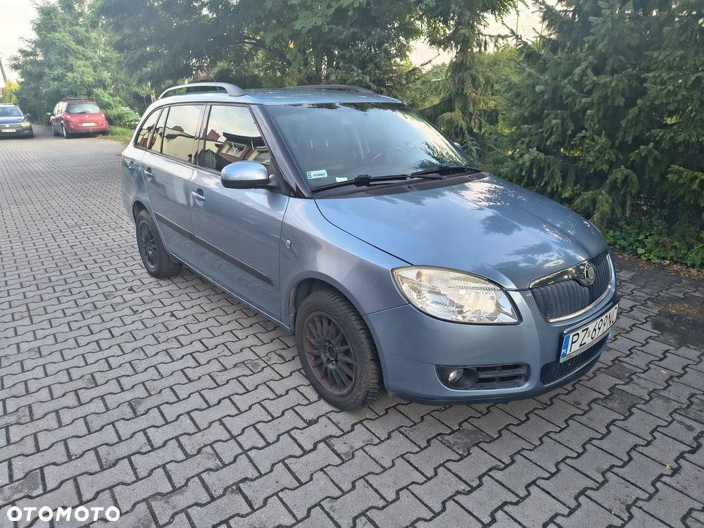Skoda Fabia 1.6 16V Joy - 1