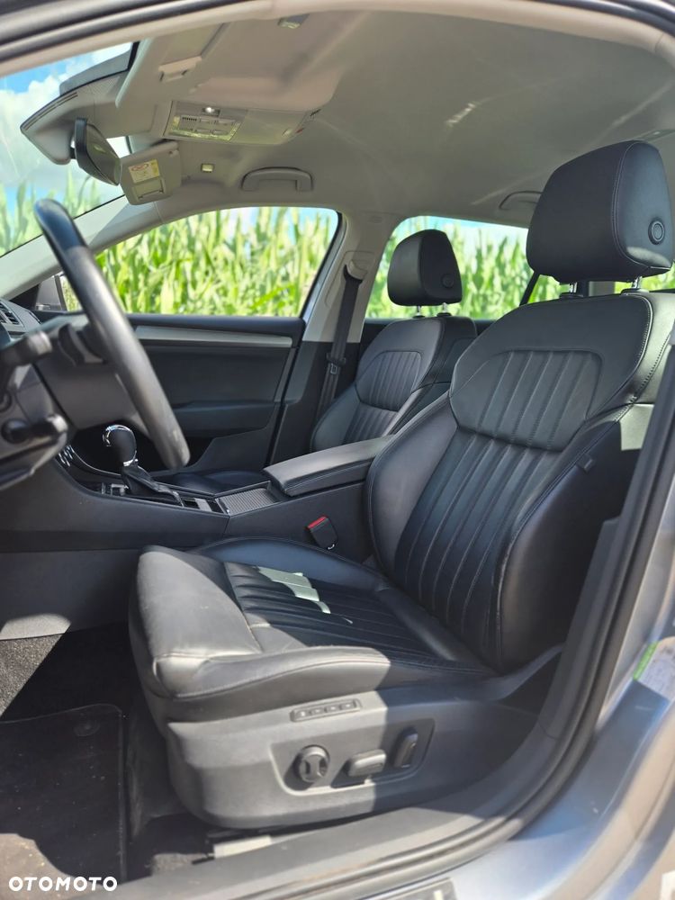 Skoda Superb 2.0 TDI Ambition DSG - 13