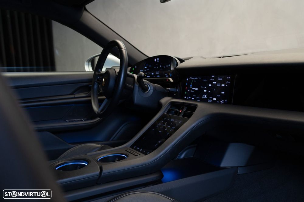 Porsche Taycan 4S Bateria Performance Plus - 35