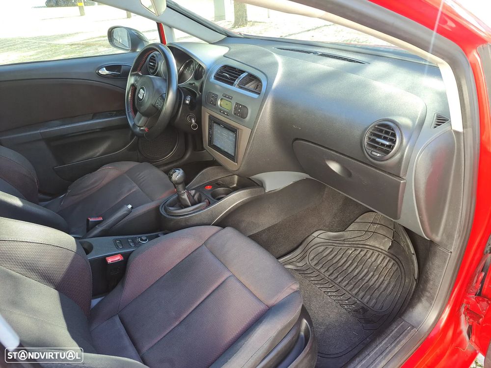 SEAT Leon 1.9 TDI DPF Sport - 21