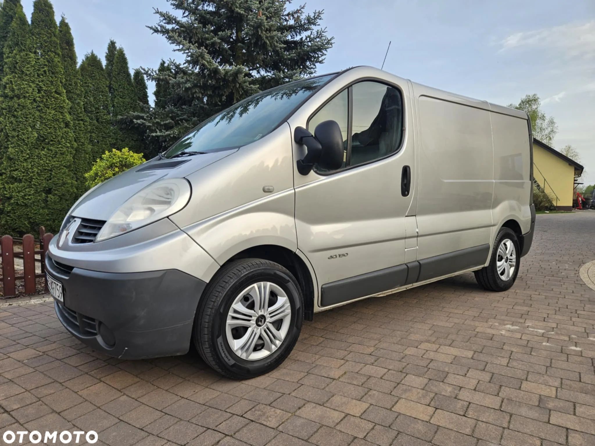 Renault Trafic - 1