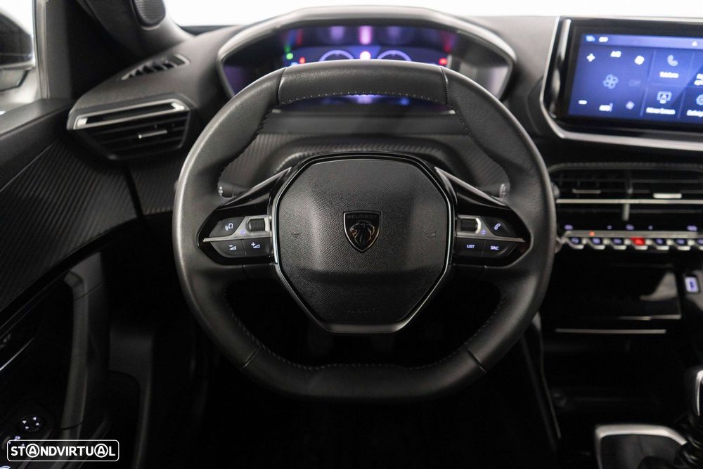 Peugeot 2008 1.2 PureTech Allure Pack - 20