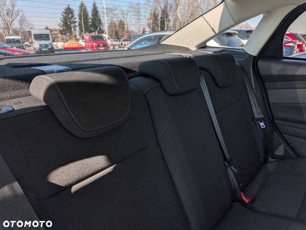 Ford Focus 1.6 Trend - 28