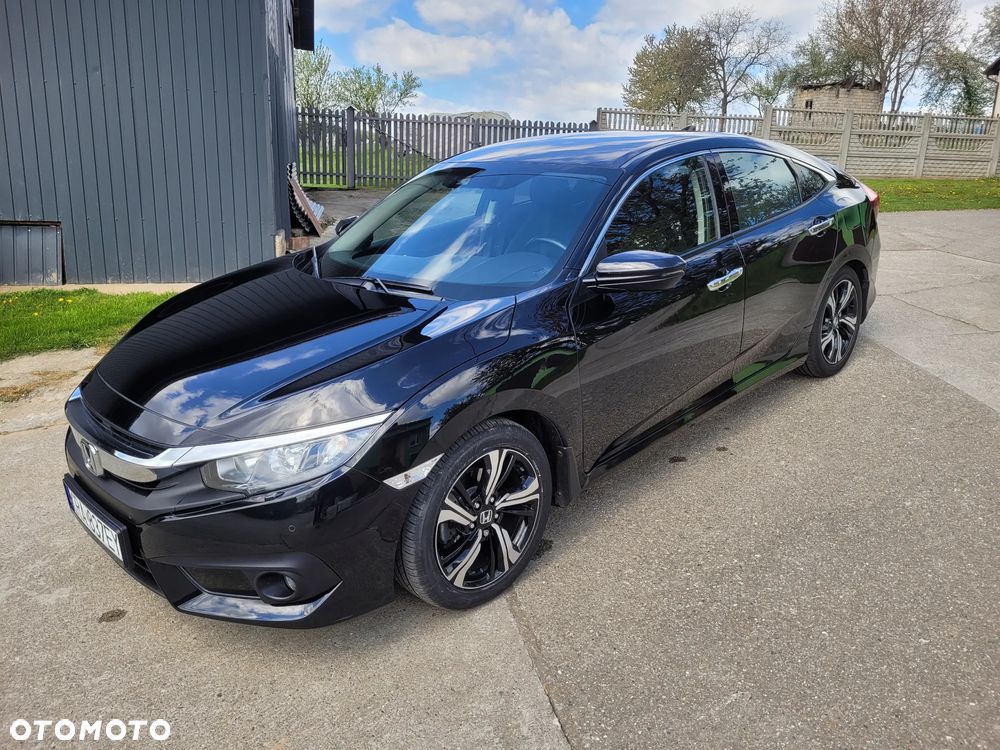 Honda Civic 1.5 T Elegance - 2